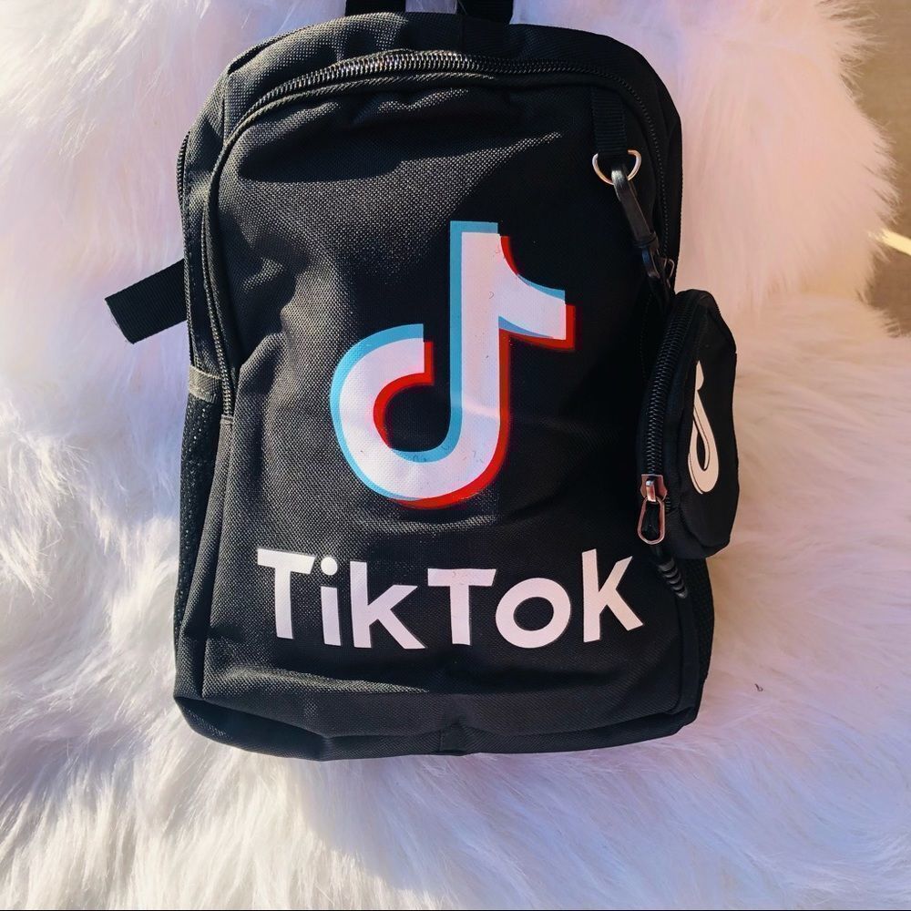 Bagpack‎
